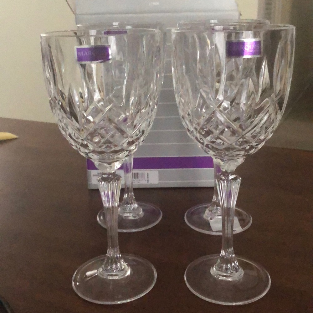 NWOT Marquis by Waterford Goblet Wines Glasses